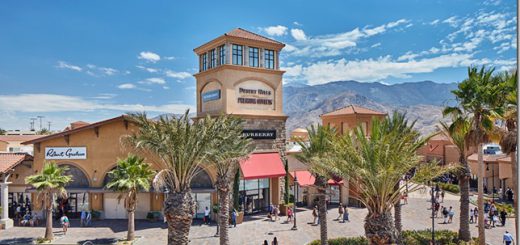沙漠棕榈泉奥特莱斯 Desert Hills Premium Outlets