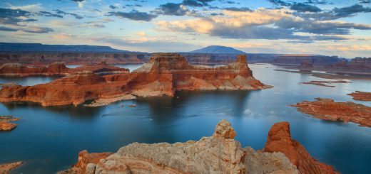 Lake Powell 鲍威尔湖